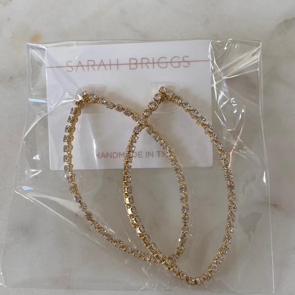 Sarah Briggs Jewelry - NWT Gold Earrings